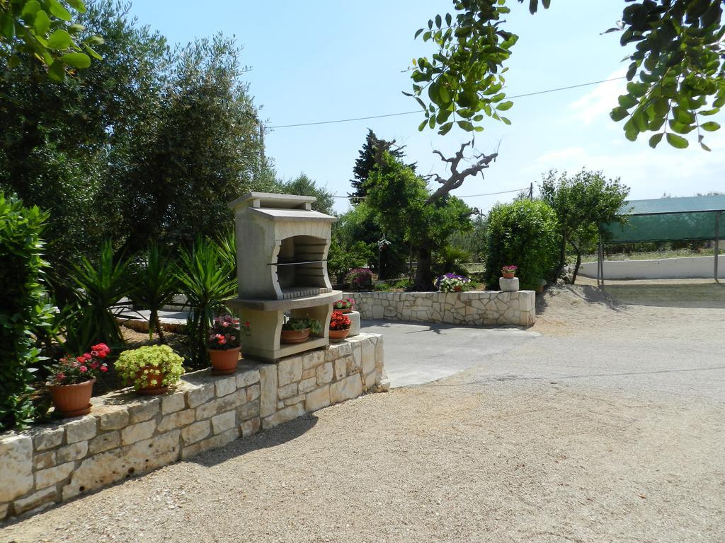 Hostal I Trulli Del Nonno Michele Alberobello Exterior foto